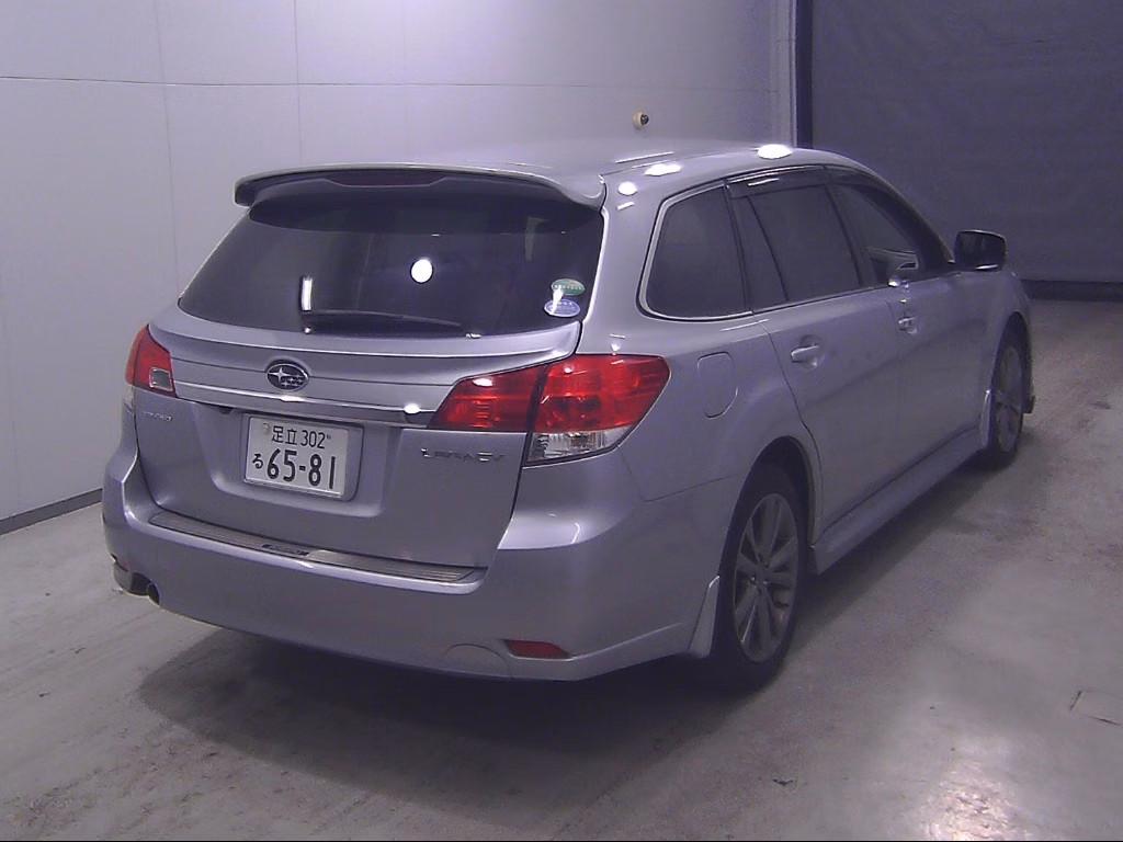 SUBARU LEGACY