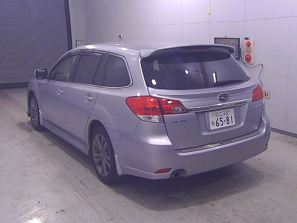SUBARU LEGACY