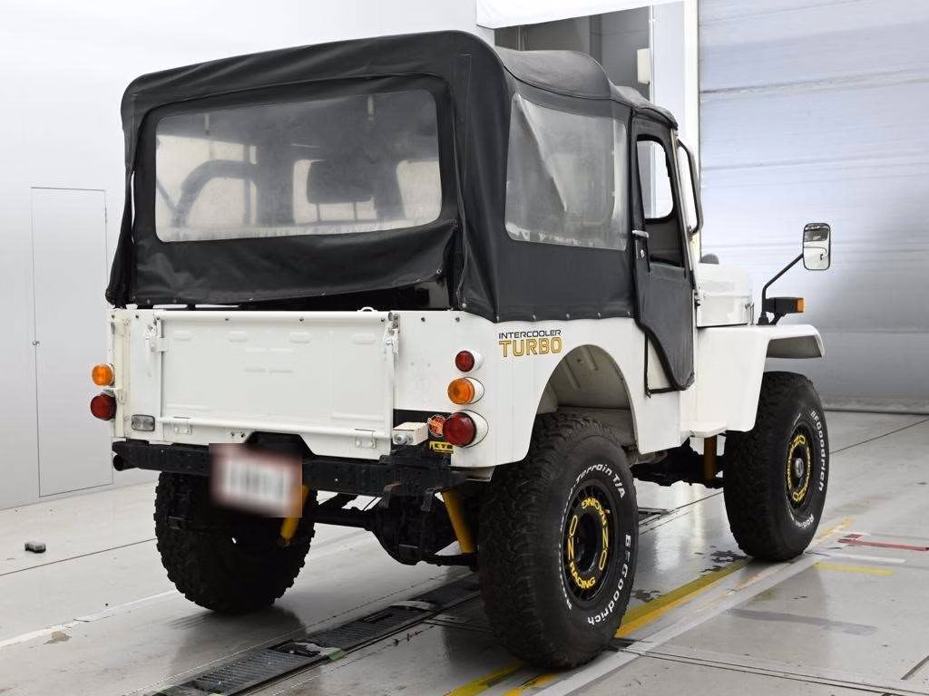MITSUBISHI JEEP