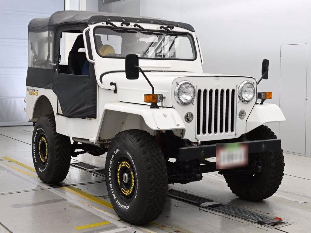 MITSUBISHI JEEP