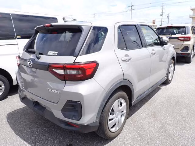 DAIHATSU ROCKY