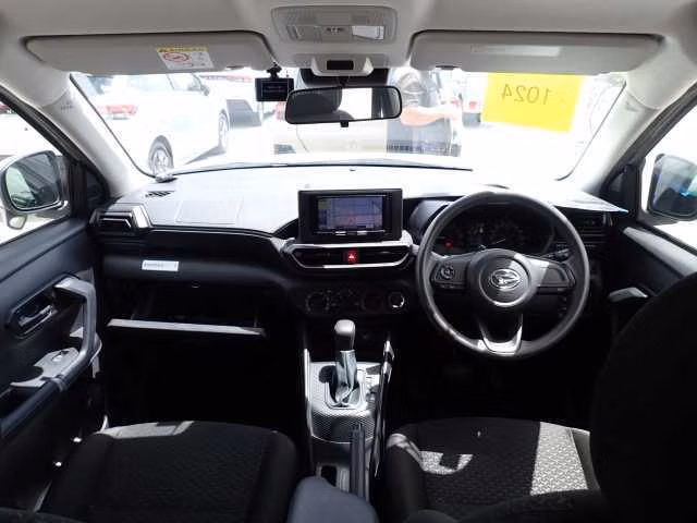DAIHATSU ROCKY