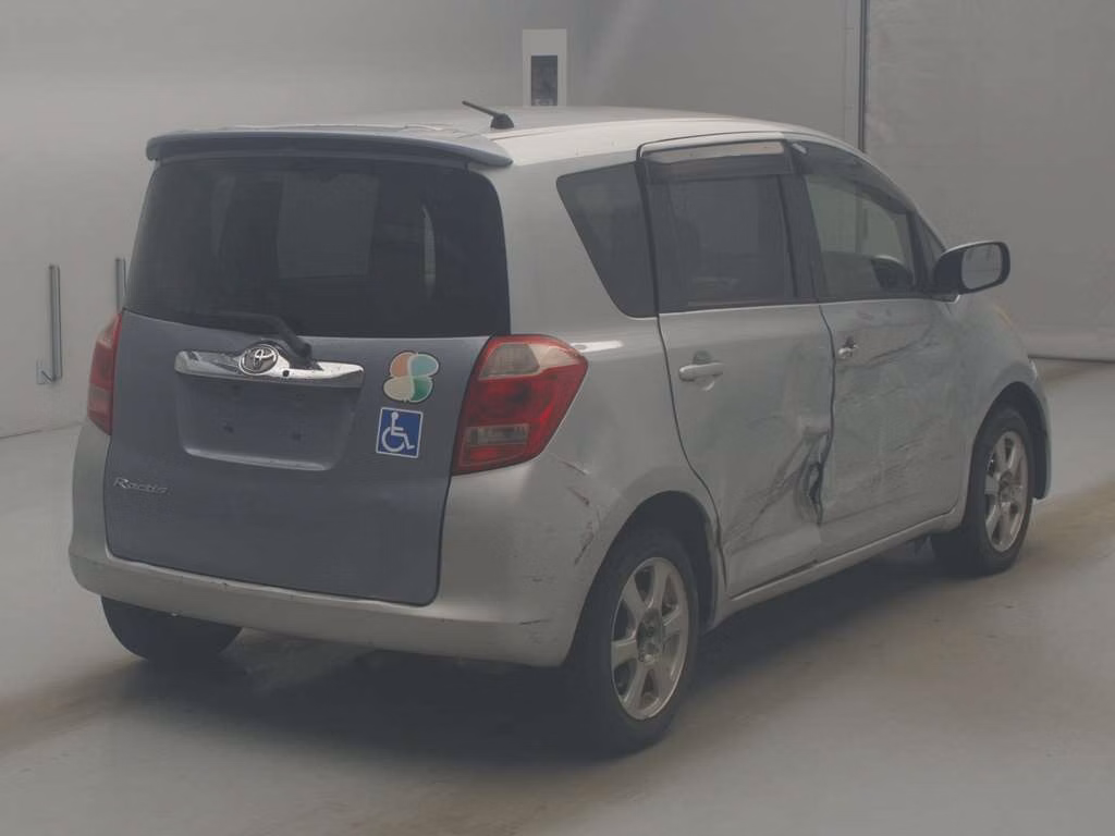 TOYOTA RACTIS