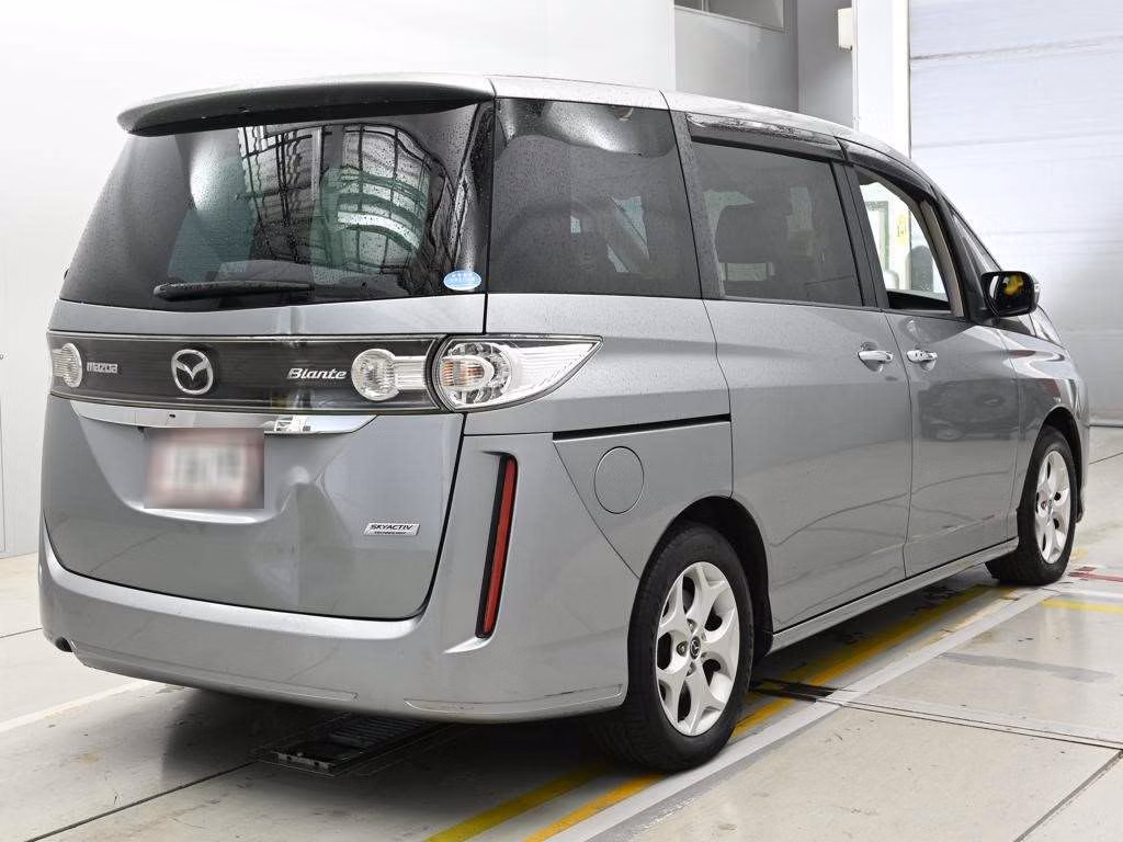 MAZDA BIANTE