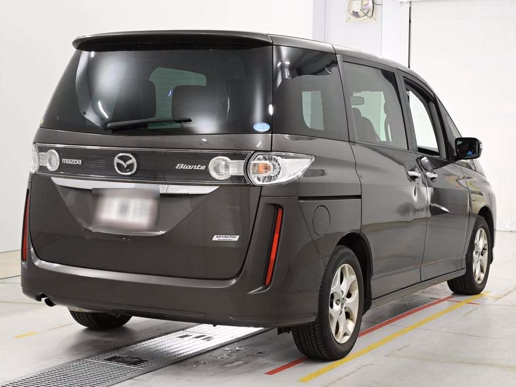 MAZDA BIANTE