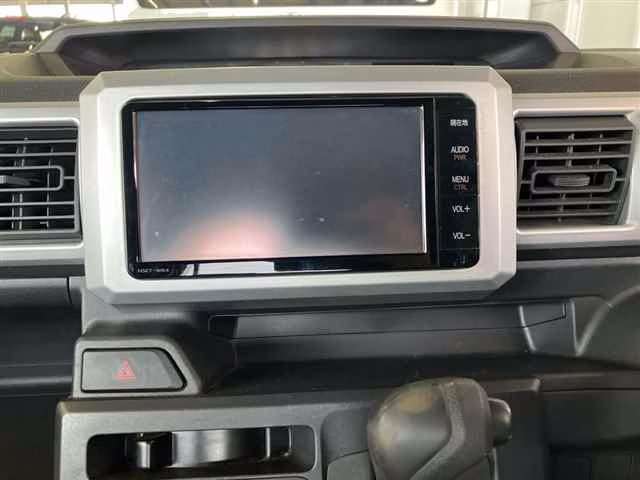 TOYOTA PIXIS MEGA