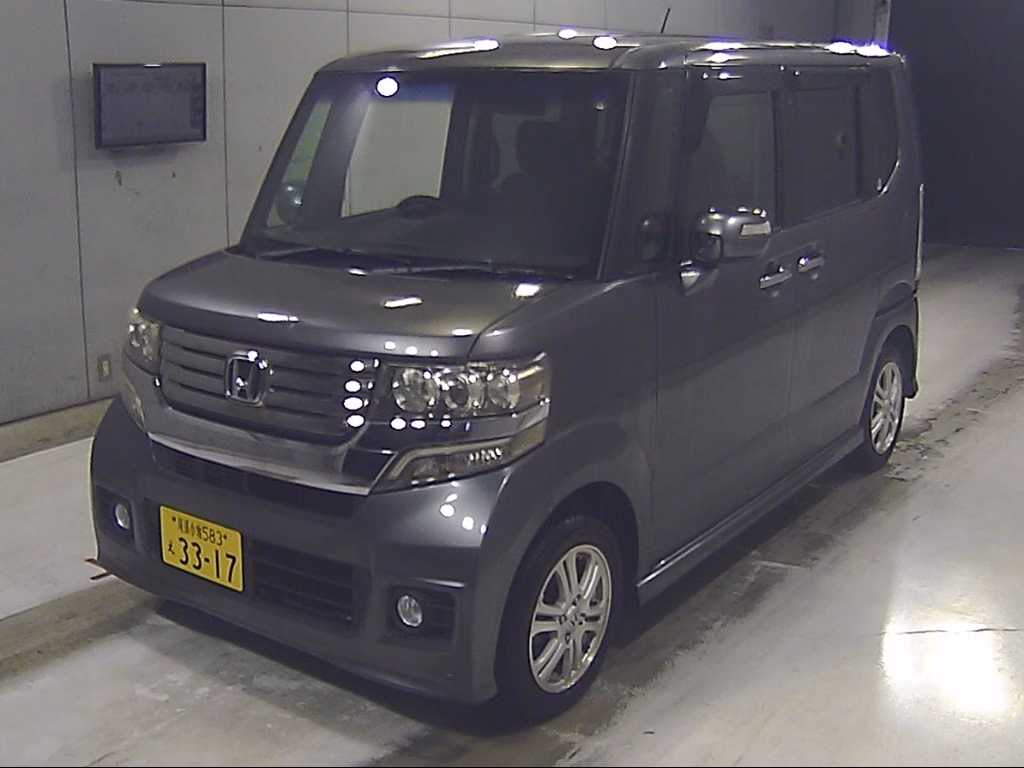 HONDA N-BOX
