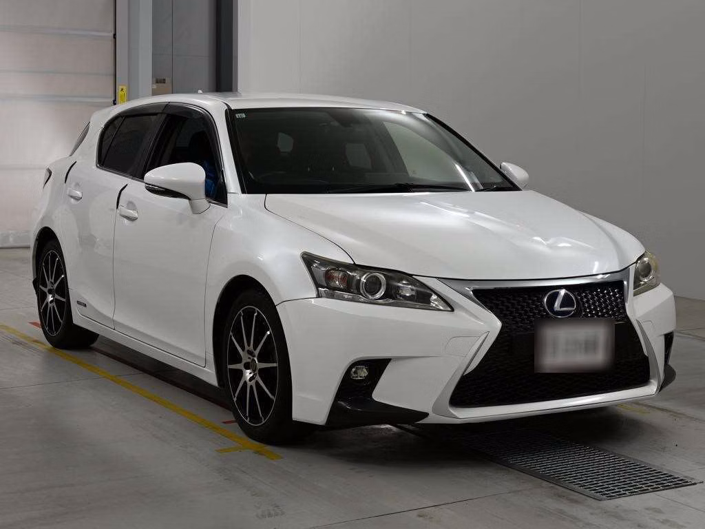 LEXUS CT200H