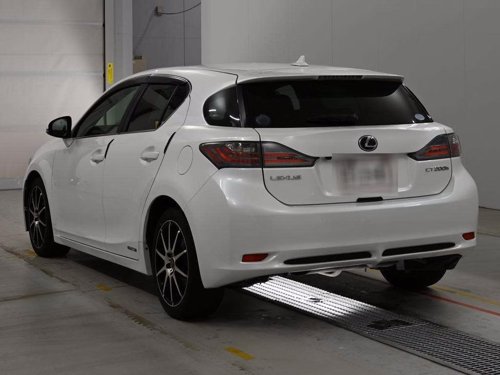 LEXUS CT200H