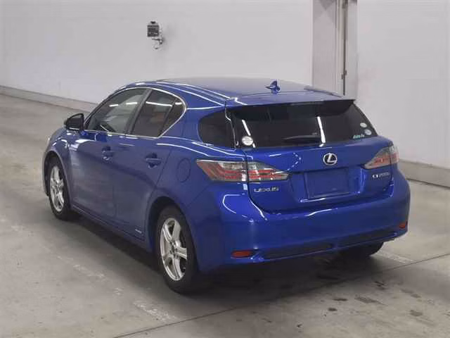 LEXUS CT200H