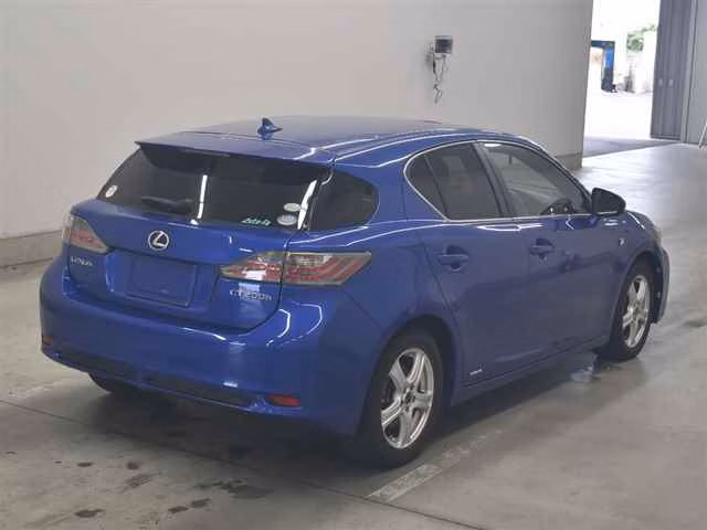 LEXUS CT200H