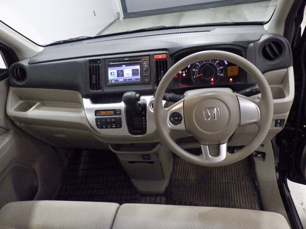 HONDA N-WGN