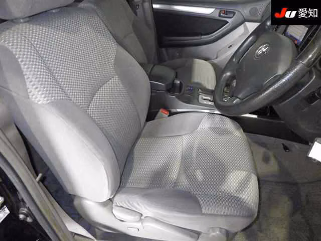 TOYOTA HILUX SURF
