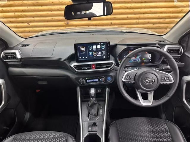 DAIHATSU ROCKY