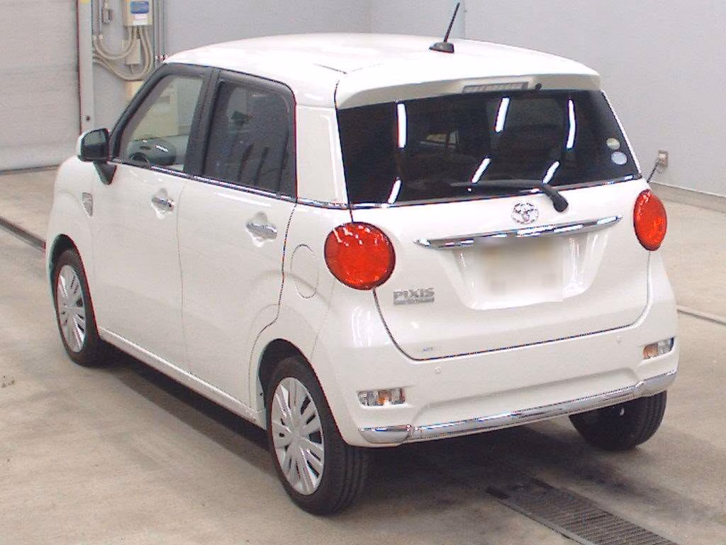 TOYOTA PIXIS JOY