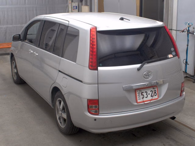 TOYOTA ISIS