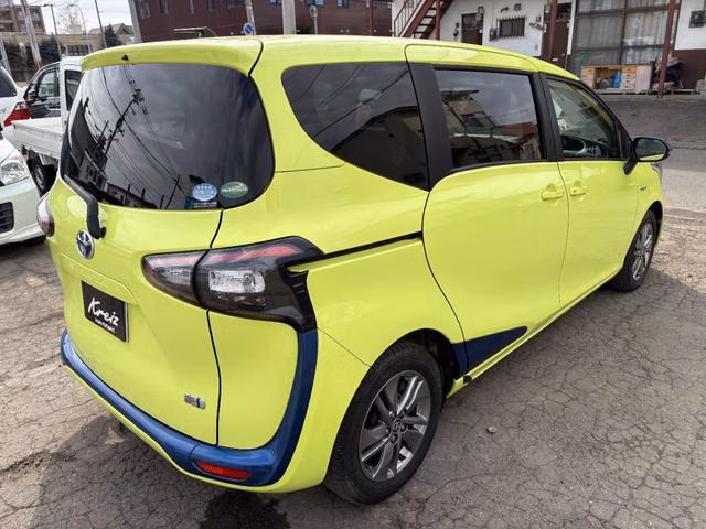 TOYOTA SIENTA