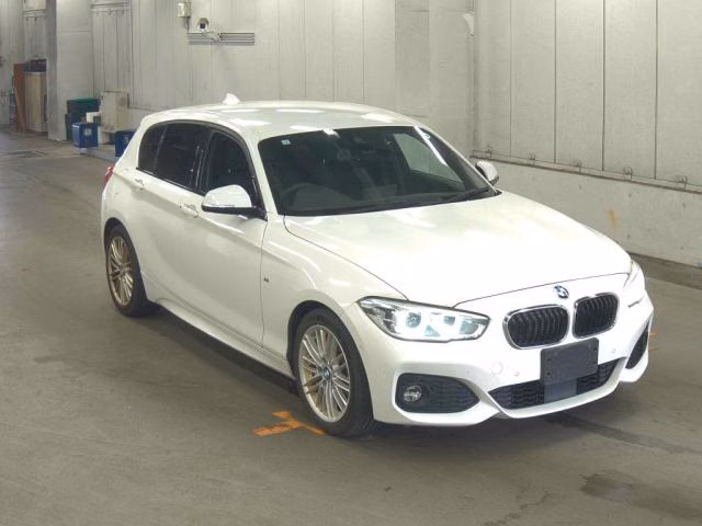 BMW 1-SERIES