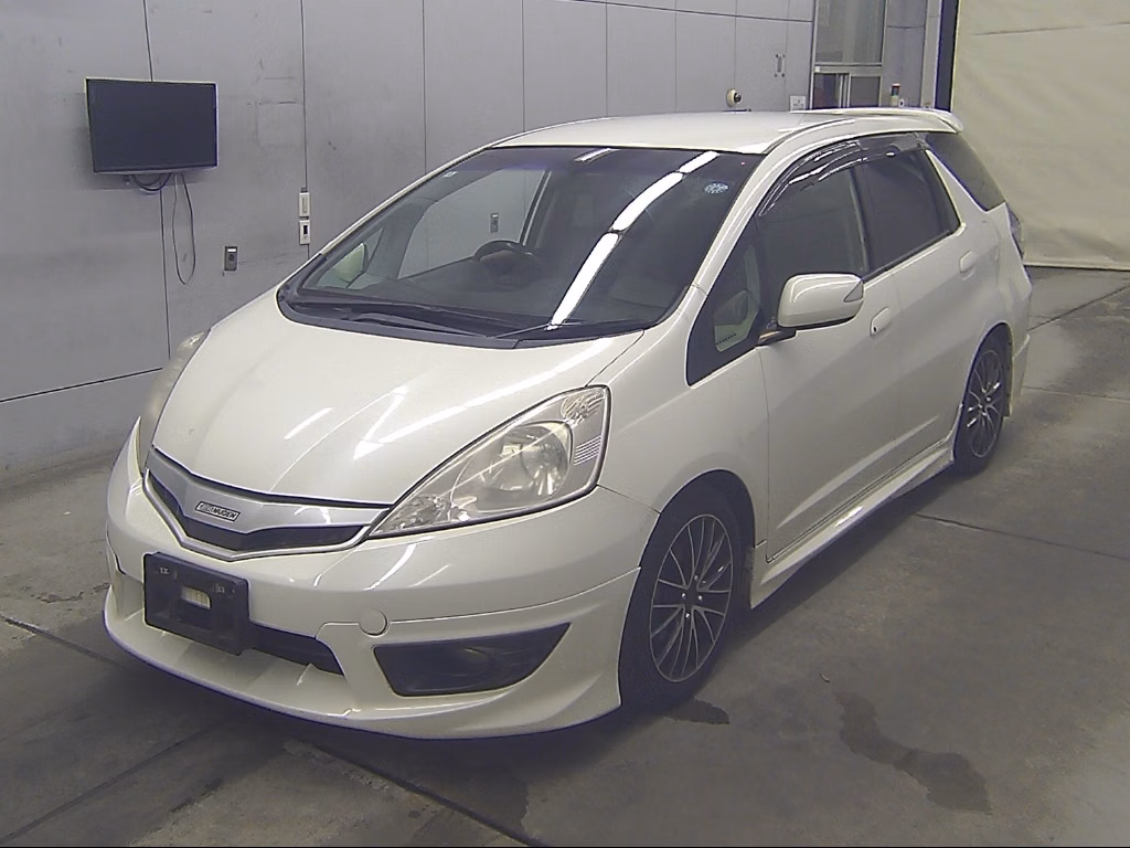 HONDA FIT SHUTTLE