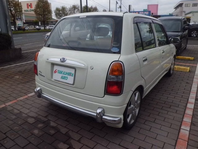 DAIHATSU MIRA GINO