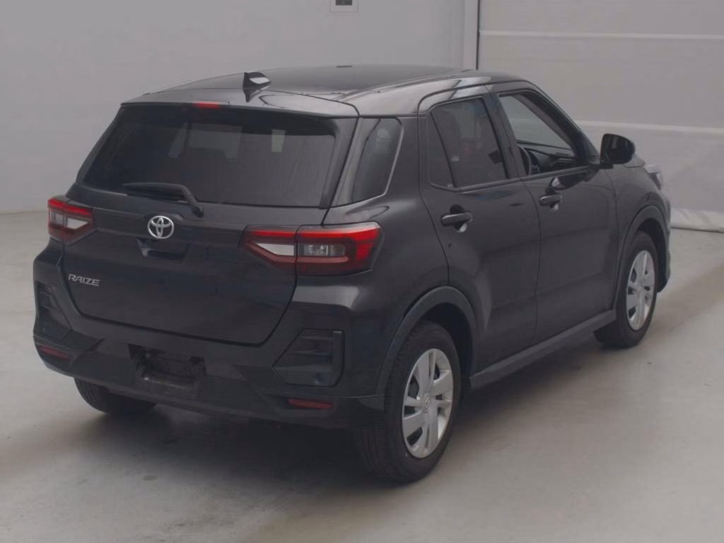 TOYOTA RAIZE