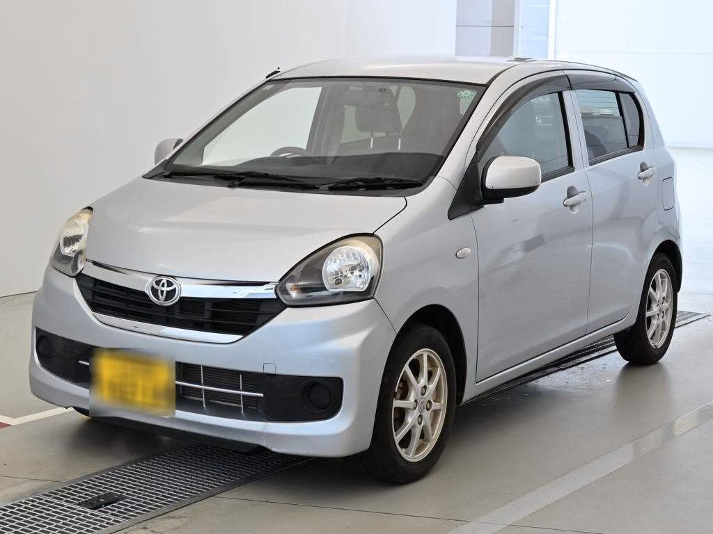 TOYOTA PIXIS EPOCH