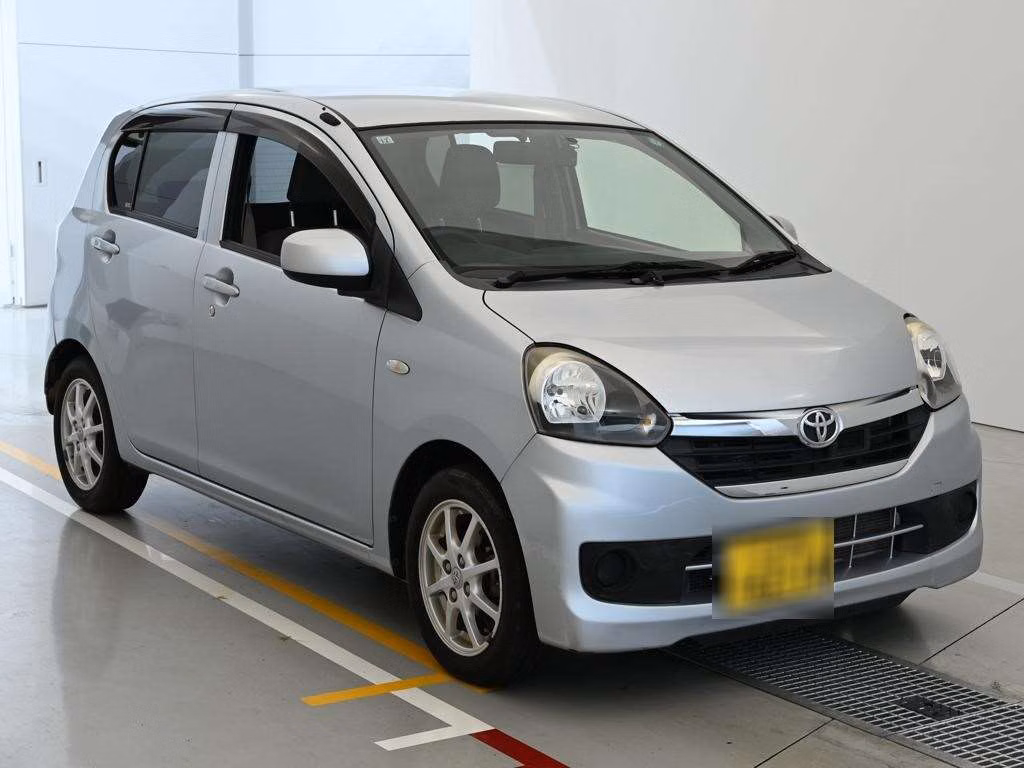 TOYOTA PIXIS EPOCH