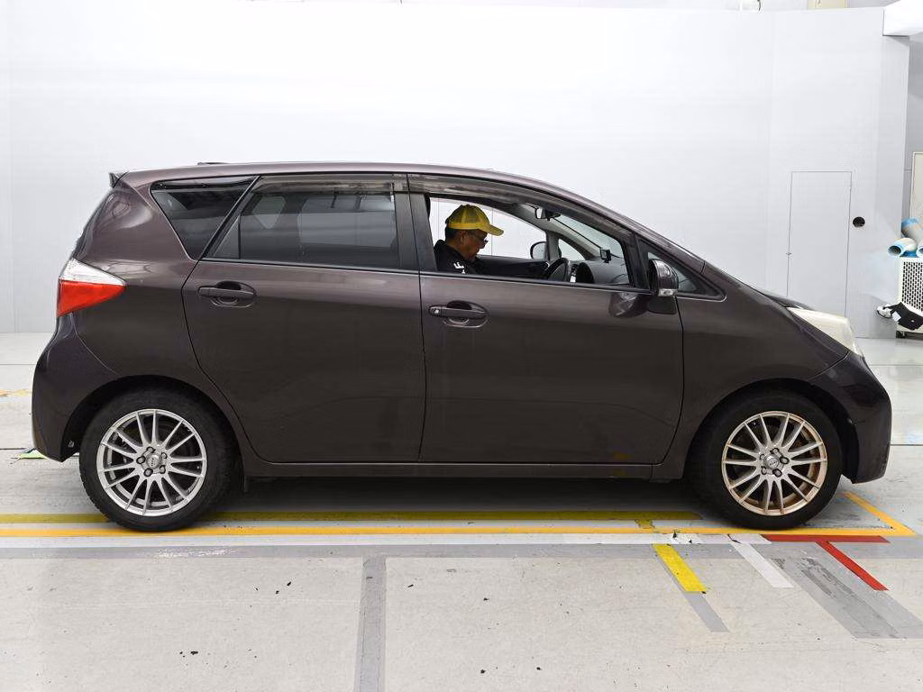 TOYOTA RACTIS
