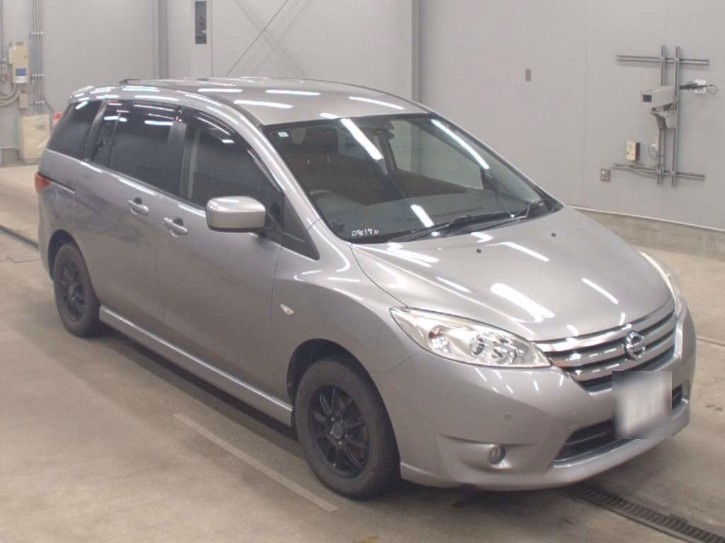 NISSAN LAFESTA