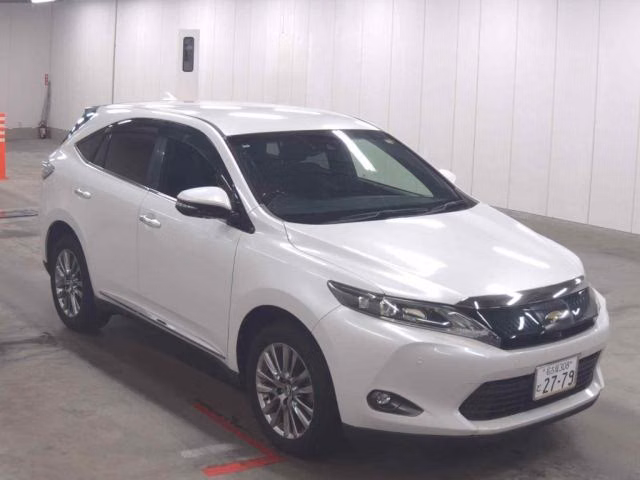 TOYOTA HARRIER