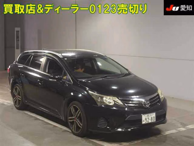 TOYOTA AVENSIS