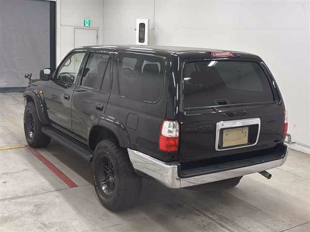 TOYOTA HILUX SURF