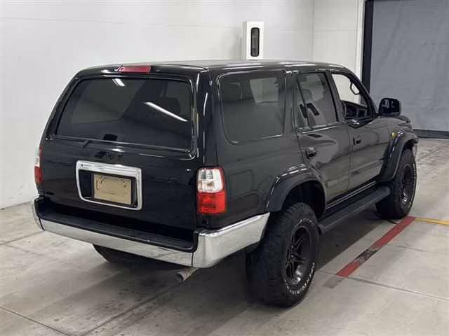 TOYOTA HILUX SURF