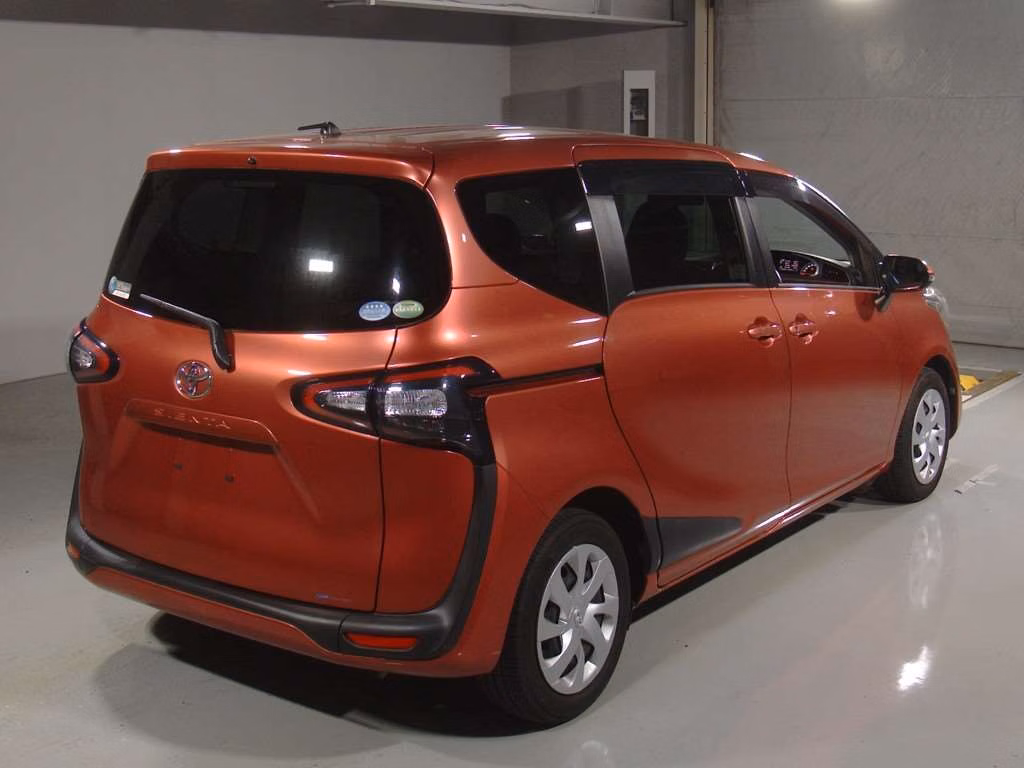 TOYOTA SIENTA
