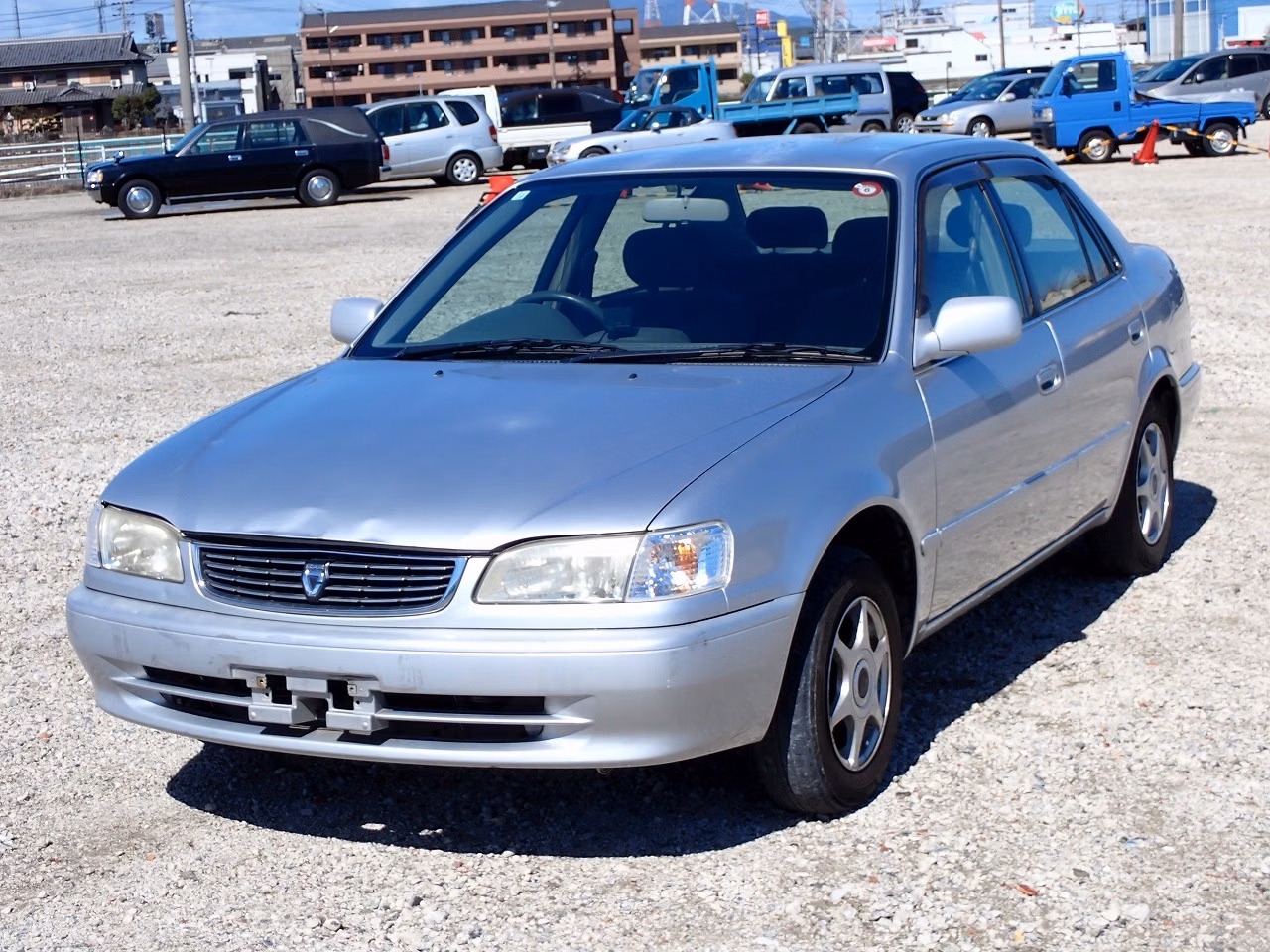 TOYOTA COROLLA