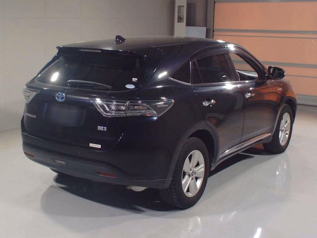 TOYOTA HARRIER