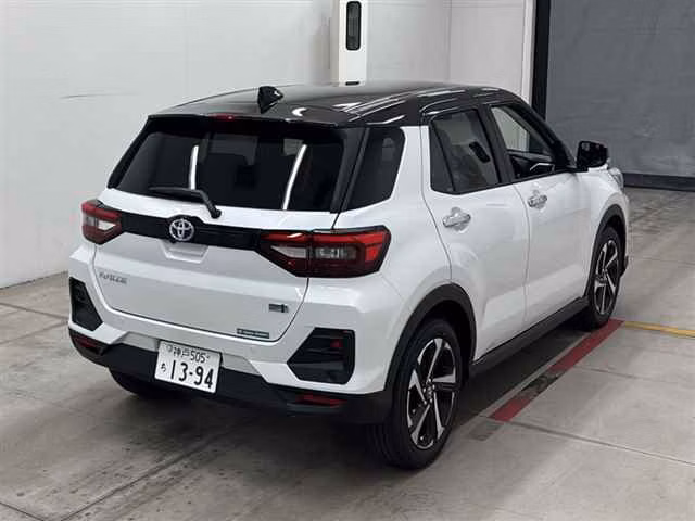 TOYOTA RAIZE