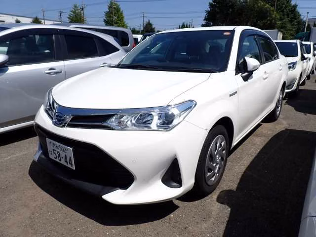 TOYOTA COROLLA AXIO