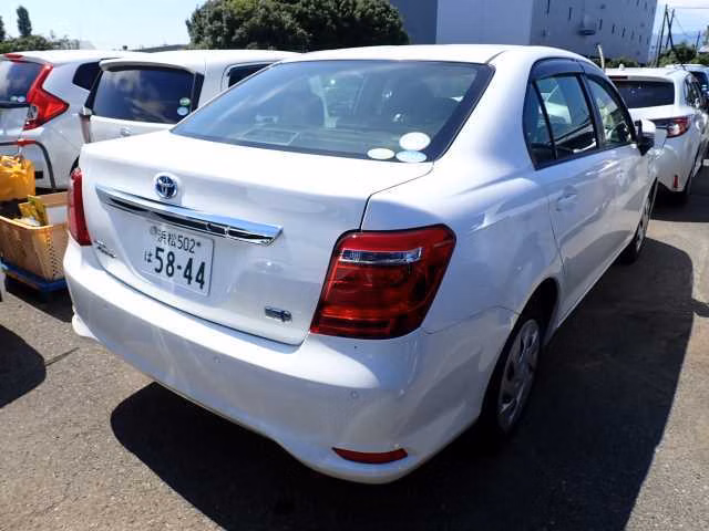 TOYOTA COROLLA AXIO