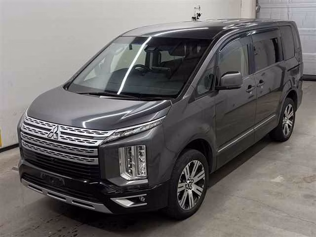 MITSUBISHI DELICA D:5