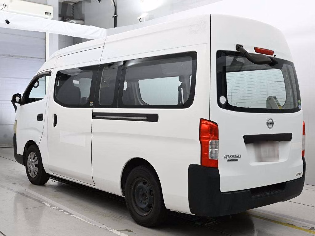 NISSAN NV350 CARAVAN