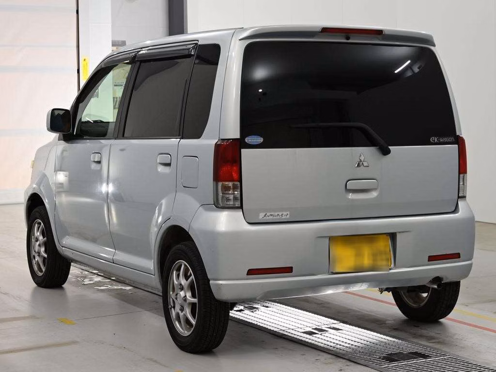 MITSUBISHI EK WAGON