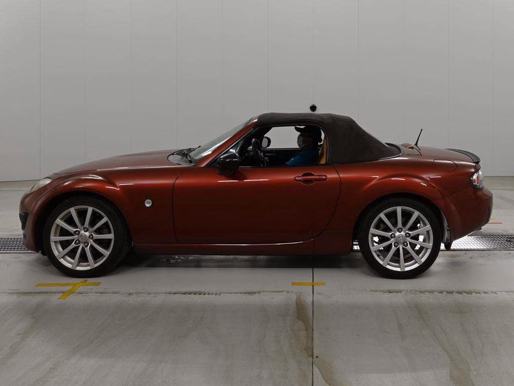 MAZDA ROADSTER