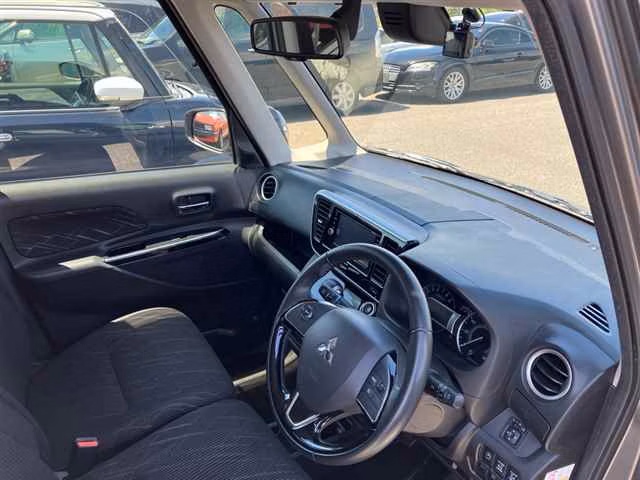 MITSUBISHI EK SPACE