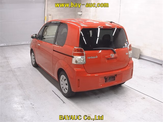 TOYOTA SPADE
