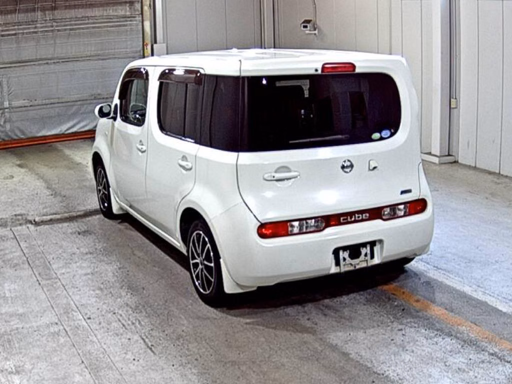 NISSAN CUBE