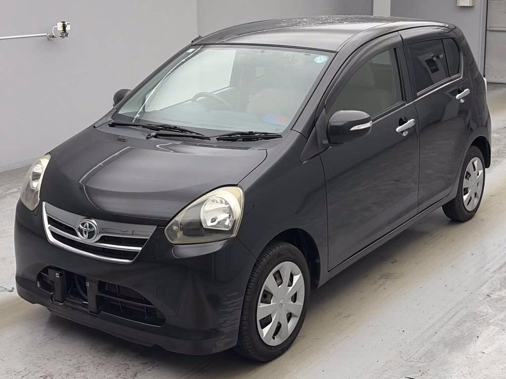 TOYOTA PIXIS EPOCH