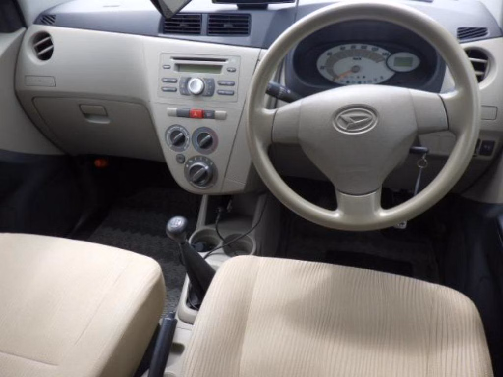 DAIHATSU MIRA
