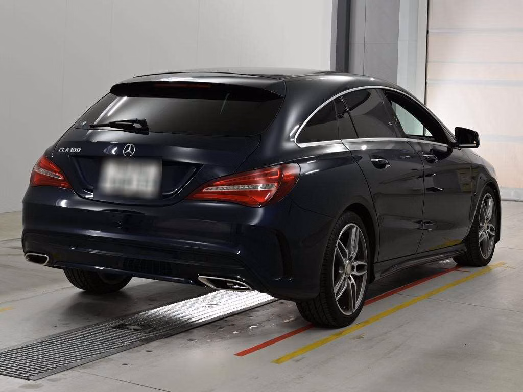 MERCEDES-BENZ CLA-CLASS