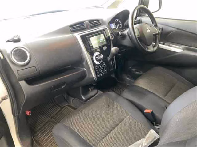 MITSUBISHI EK CUSTOM